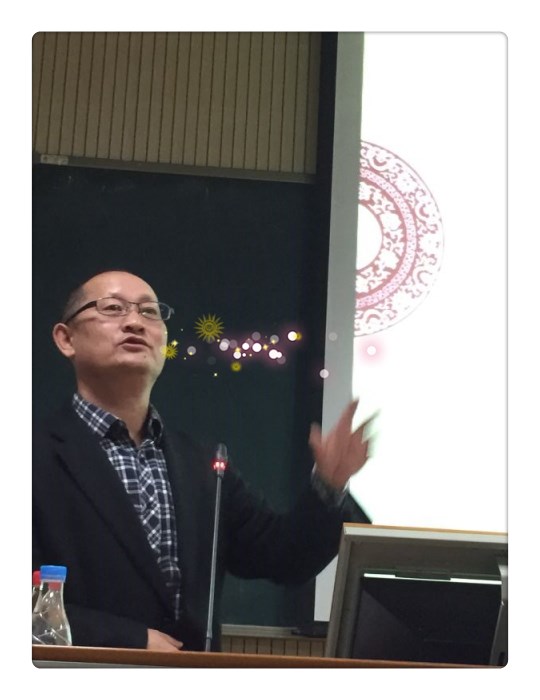 朱振武教授在演讲